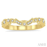 1/6 ctw Round Cut Diamond Wedding Band in 14K Yellow Gold
