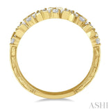 5/8 ctw Zigzag Baguette and Round Cut Diamond Ring in 14K Yellow Gold