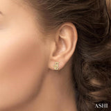 1/8 Ctw Petite Cat Motif Round Cut Diamond Fashion Stud Earring in 10K Yellow Gold
