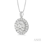 1/2 Ctw Round Cut Diamond Lovebright Pendant in 14K White Gold with Chain