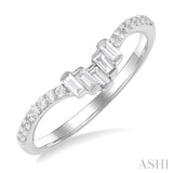 1/4 ctw Baguette Cut Chevron Centerpiece Round Cut Diamond Wedding Band in 14K White Gold