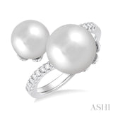 8 MM and 10 MM Cultured Pearl and 1/4 ctw Open Bypass Round Cut Diamond Fashion Ring in 14K White Gold