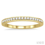 1/10 ctw Round Cut Diamond Wedding Band in 14K Yellow Gold