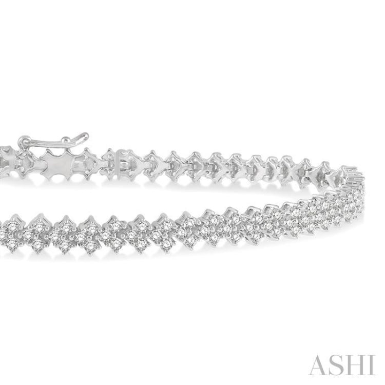 Glitters Flexible Diamond Tennis Bracelet in Rose Gold - Hearts Design –  Roshan's Jewellery