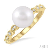 1/10 ctw 8x8MM Pearl and Round Cut Diamond Ring in 14K Yellow Gold